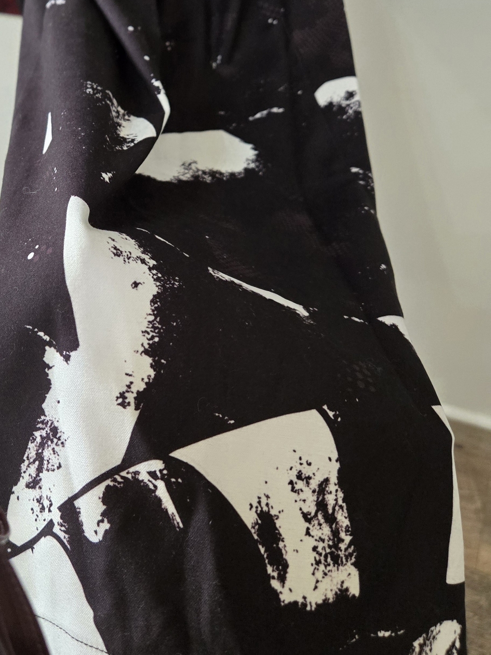 Blackmilk - Sandworm Cargo Pants - Picture 3 of 9